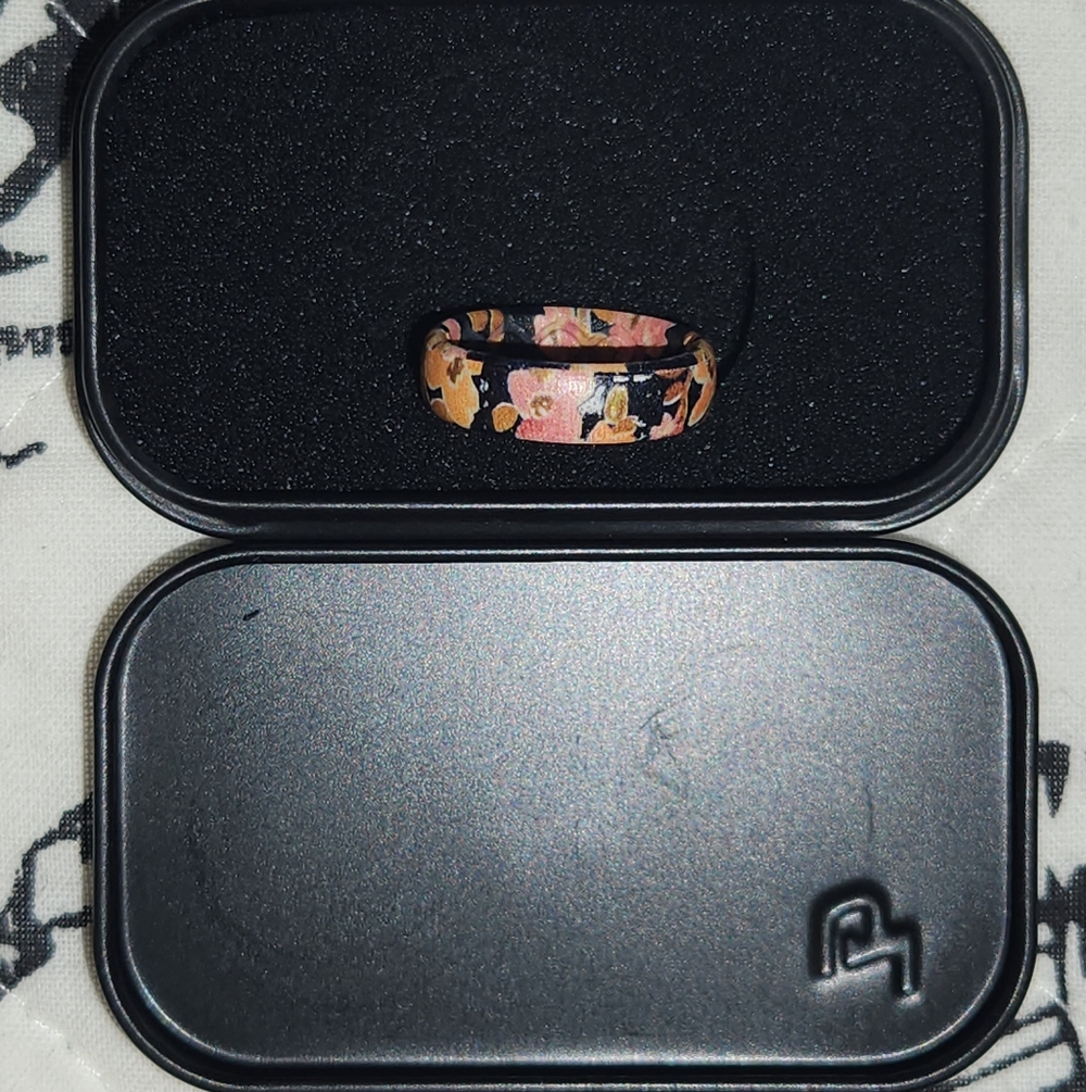 Groove Life Blush Silicone Ring. Size 6